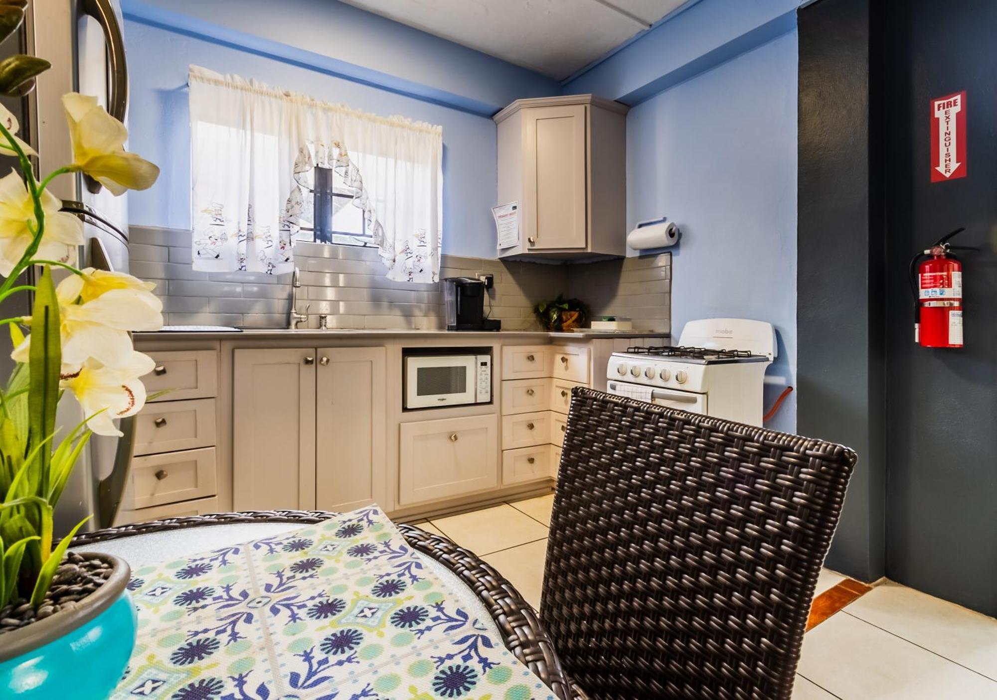 Beach Studio In Crown Point Bon Accord Village エクステリア 写真